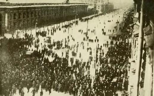 Demonstration in Nevsky Prospekt Feb1917 Public Domain